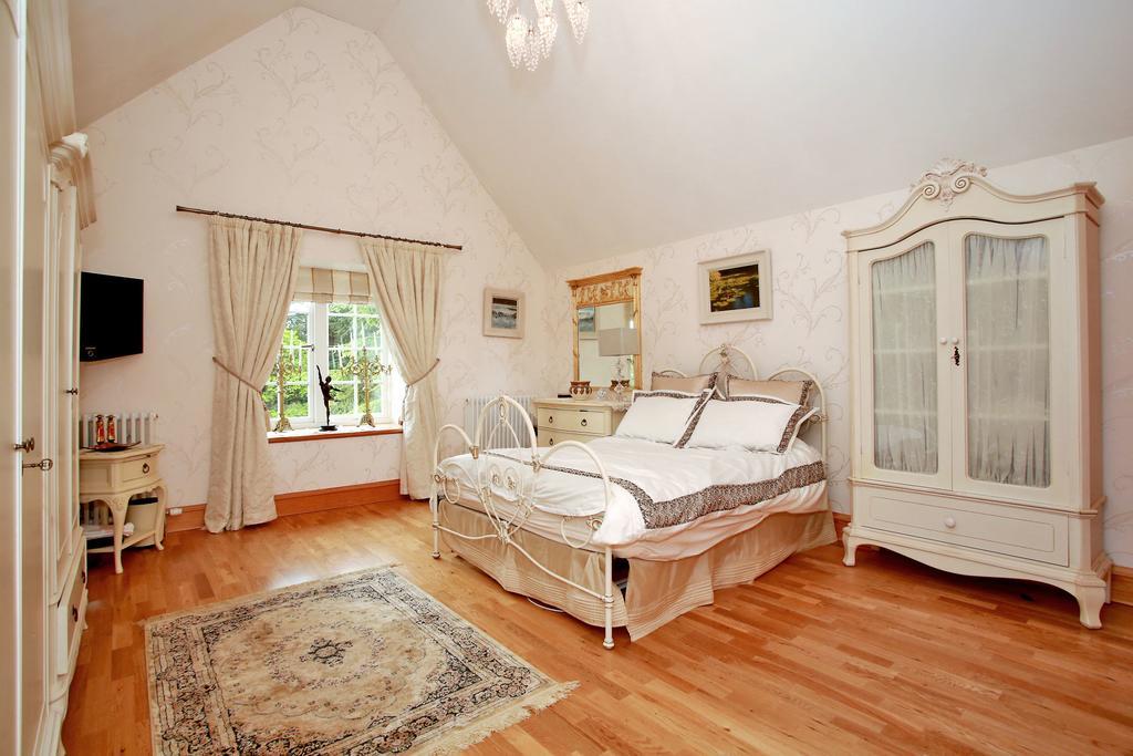 Luxury Scottish Apartment Абердин Экстерьер фото