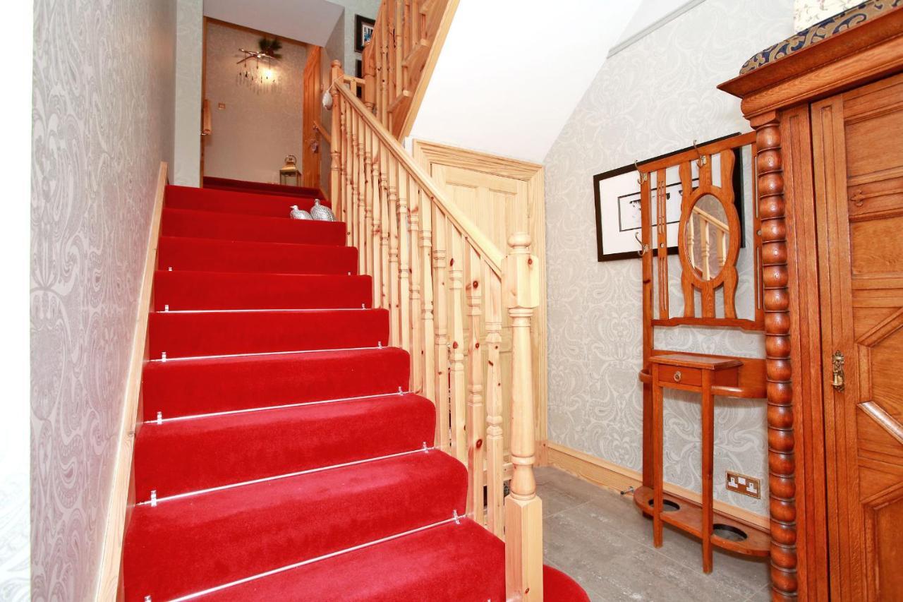 Luxury Scottish Apartment Абердин Экстерьер фото